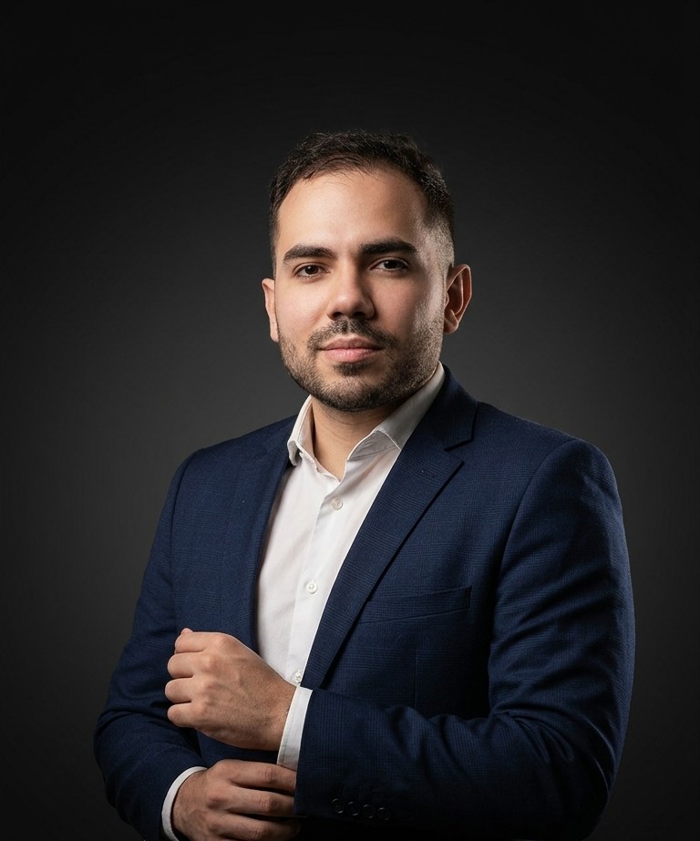 Juan Morilhas, que conduz a reunião